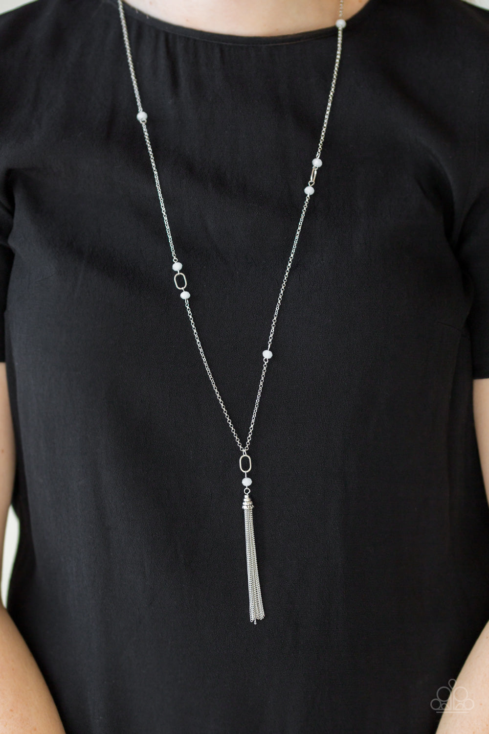 Vienna Voyage - White 838