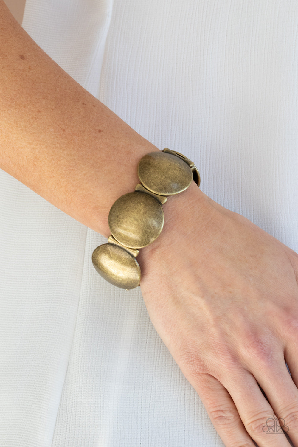 Going, Going, GONG! - Brass 487
