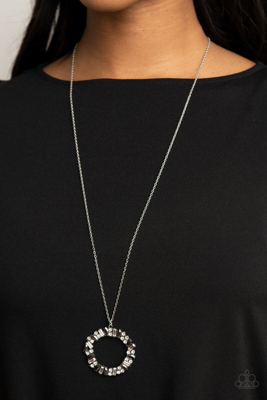 Wreathed in Wealth - Silver A526