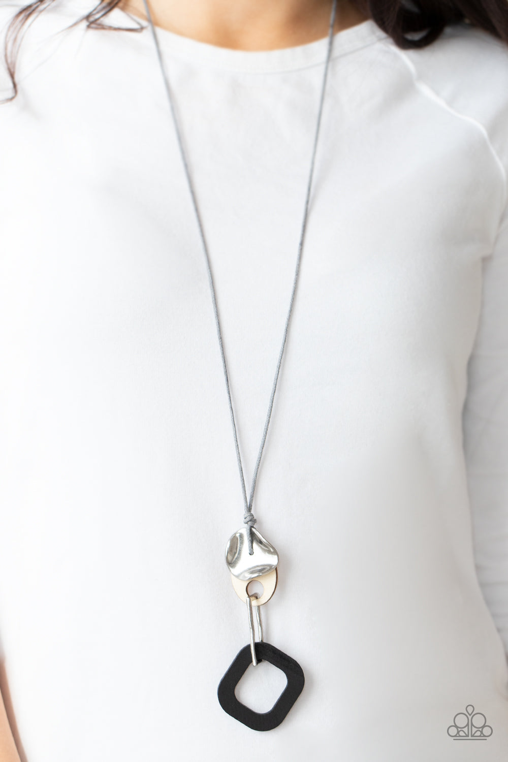 Top Of The WOOD Chain - Black 153
