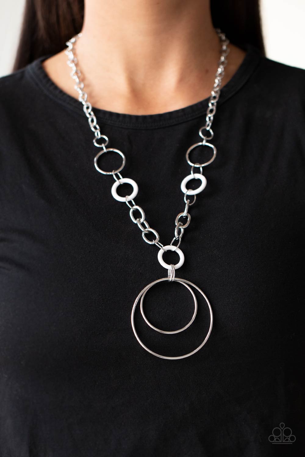 HOOP du Jour - White 829