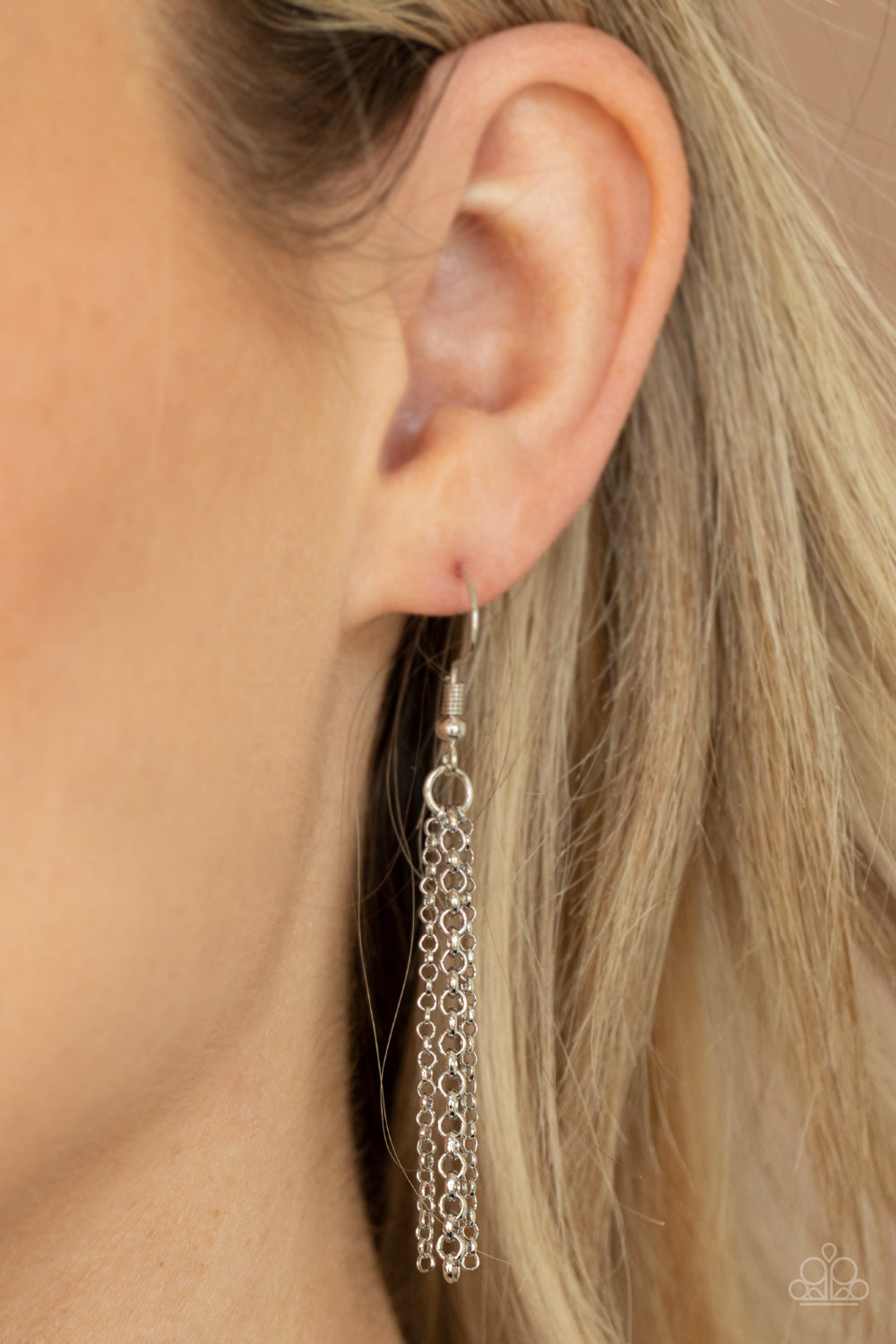 Palm Promenade - Silver A525