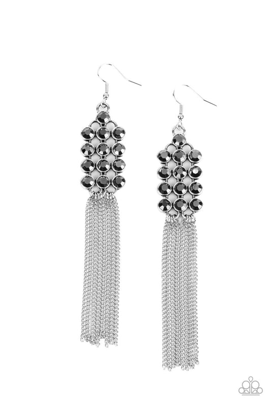 Tasteful Tassel - Silver 693