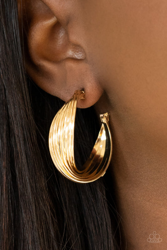 Curves In All The Right Places - Gold A659
