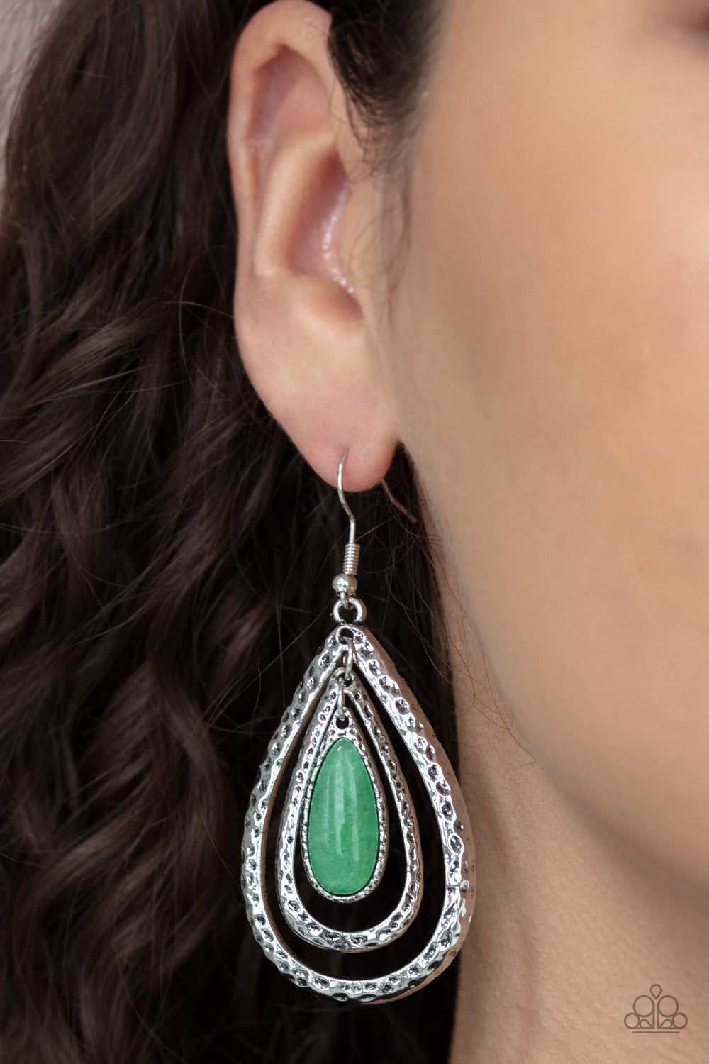 Teardrop Torrent - Green A666