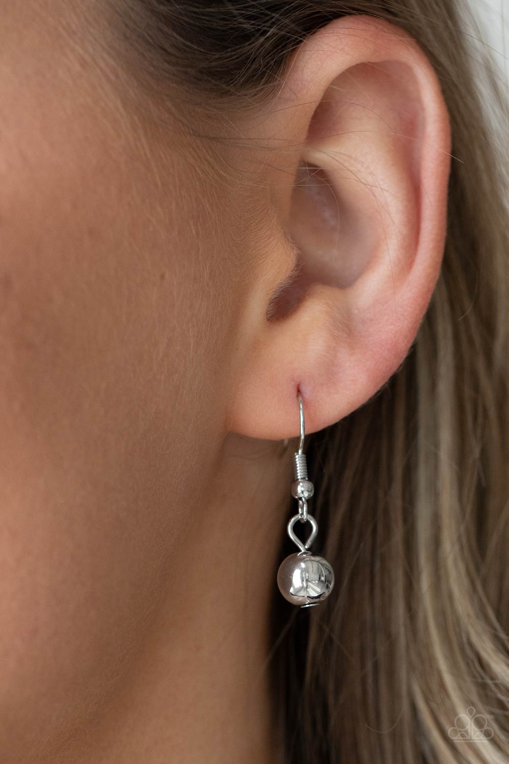 Beaded Beacon - Silver 252