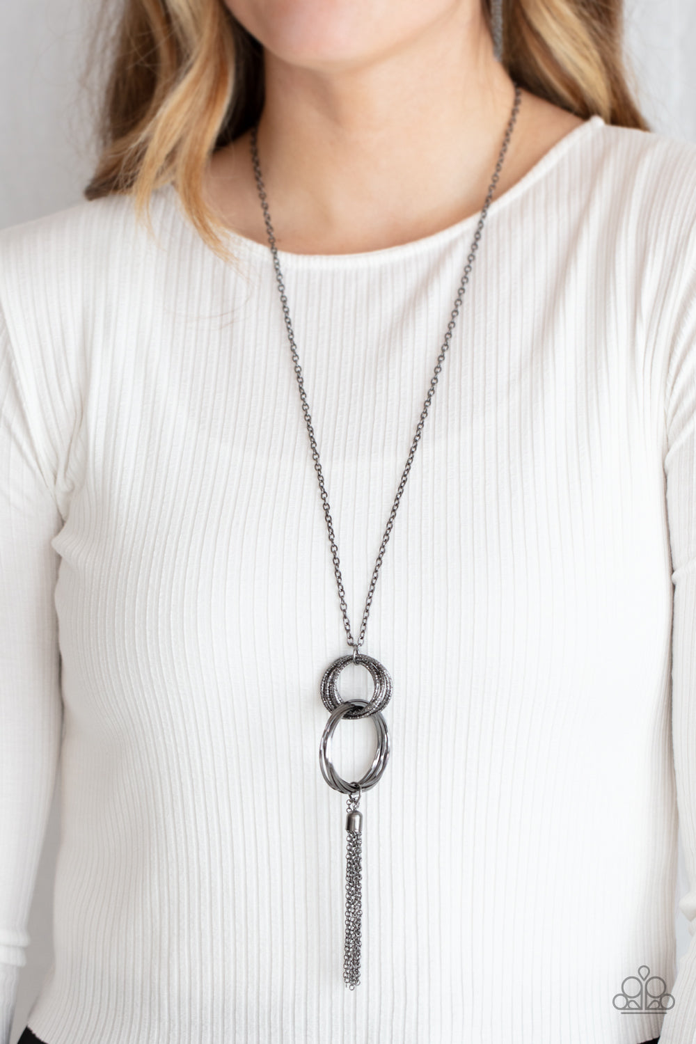 Orbiting Splendor - Black 262