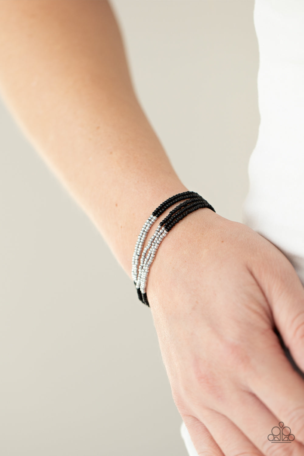 BEAD Bold - Black 322