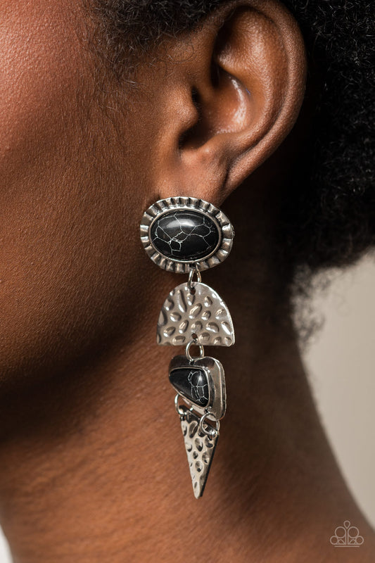 Earthy Extravagance - Black 739