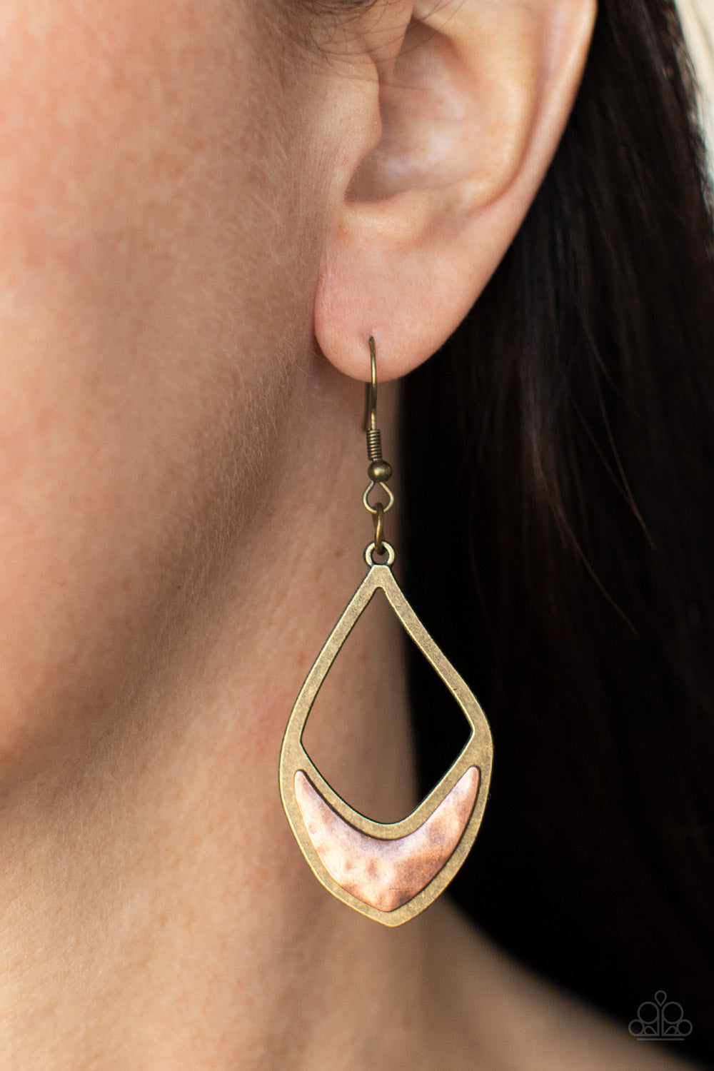 Artisan Treasure - Brass 770